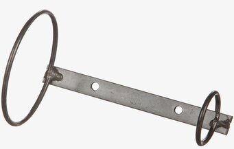 Bild av vinställ i råmetall för väggen, industriell stil