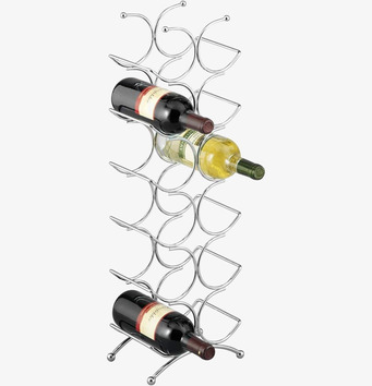 Bild av stilrent golvvinställ för vinflaskor hemma